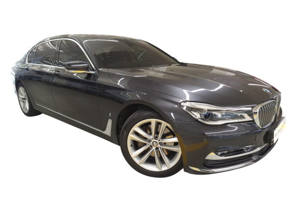 2019 BMW 740Le xDrive