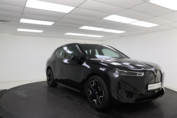 2025 BMW 330i M Sport LCI