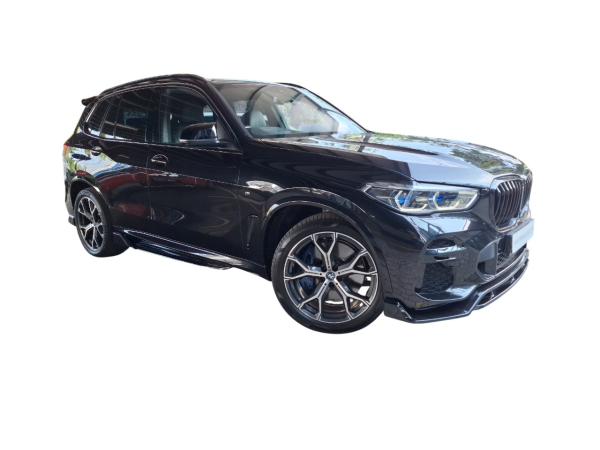 2023 BMW X5 xDrive45e (with 360 Camera)