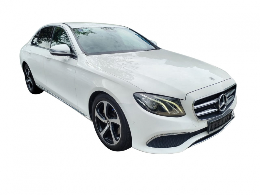 2020 MERCEDES BENZ E200 (A)