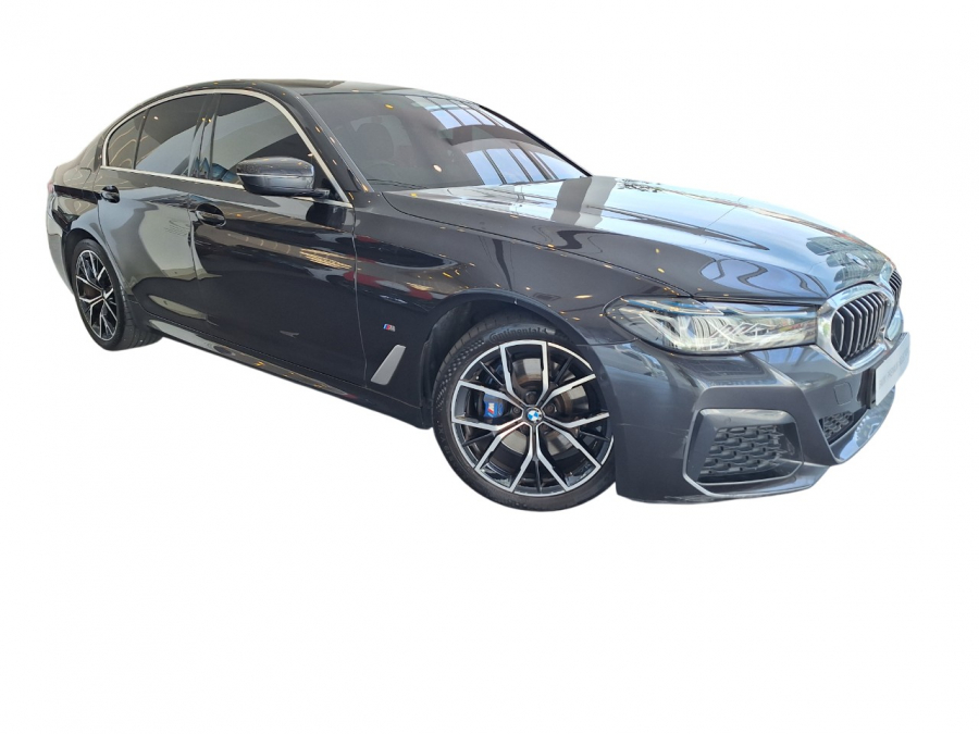2022 BMW 530i M Sport LCI with Live Cockpit & DA (With Camera)