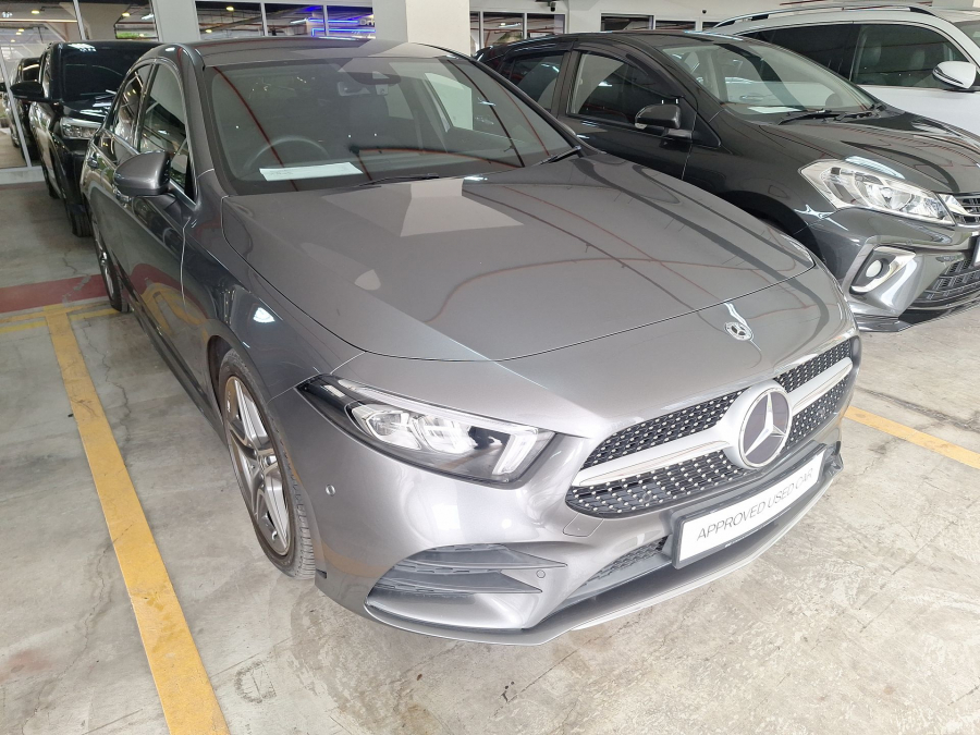 2019 MERCEDES BENZ A250 AMG Line