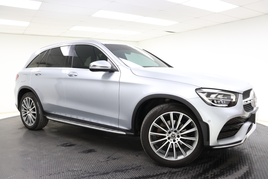 2022 MERCEDES BENZ GLC200 AMG Line