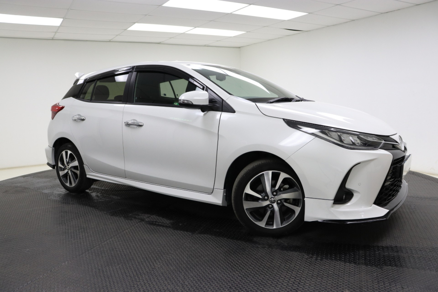 2022 Toyota Yaris 1.5G A/T
