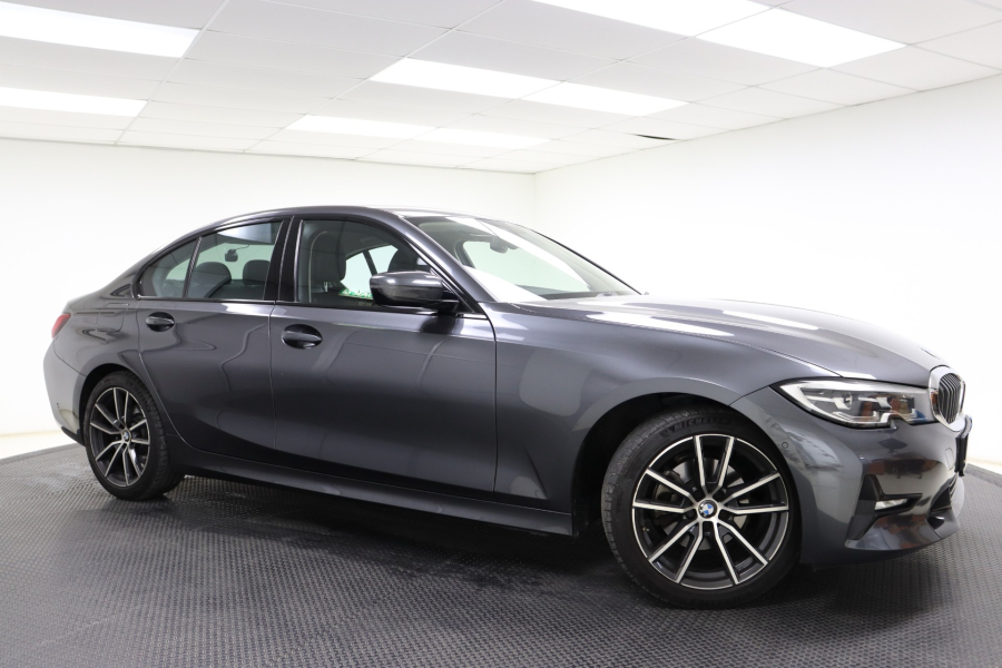 2021 BMW 320i Sport (with DA)