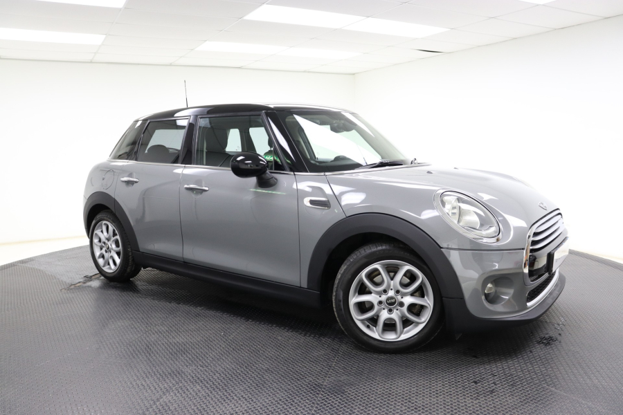 2016 Mini Cooper Cooper 5 Door