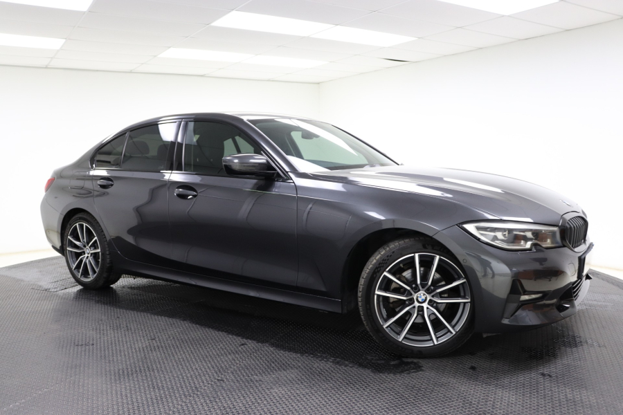 2020 BMW 320i Sport (with DA)